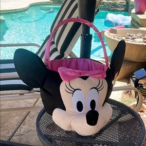 NWT Disney Minnie Mouse Black & Pink Basket